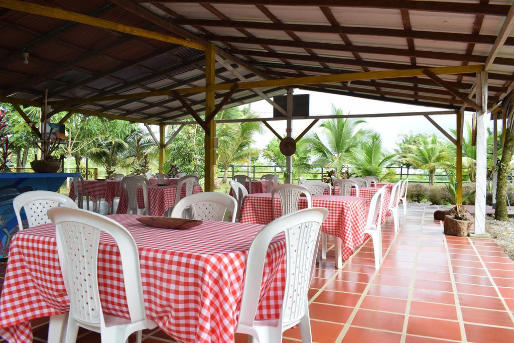 Hotel Nuquimar 外观 照片